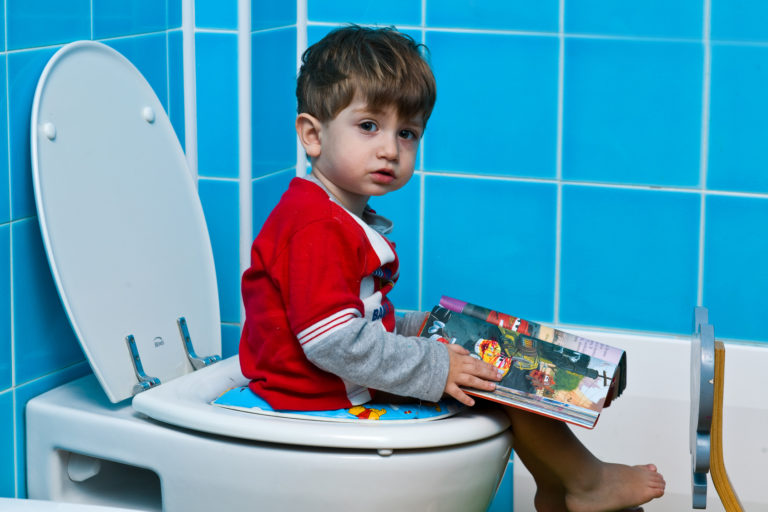 Constipation de votre enfant : pensez aux lipides ?