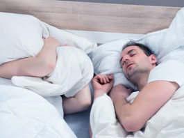 Apnée du sommeil : extrait 102 maladies du XXIe siècle Apnée du sommeil