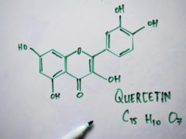 Quercétine, de nombreux effets anti-cancers ! Quércetine