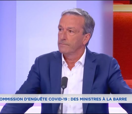 « Sur les masques, ils ne nous ont pas dit toute la vérité », déclare le député Philippe Vigier
