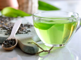 De l’EGCG de thé vert contre les douleurs d’adénomyose De l’EGCG de thé vert contre les douleurs d’adénomyose