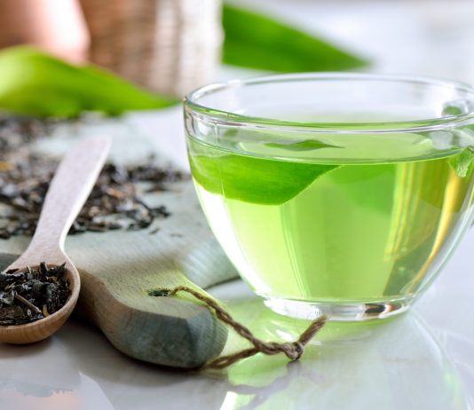 De l’EGCG de thé vert contre les douleurs d’adénomyose De l’EGCG de thé vert contre les douleurs d’adénomyose