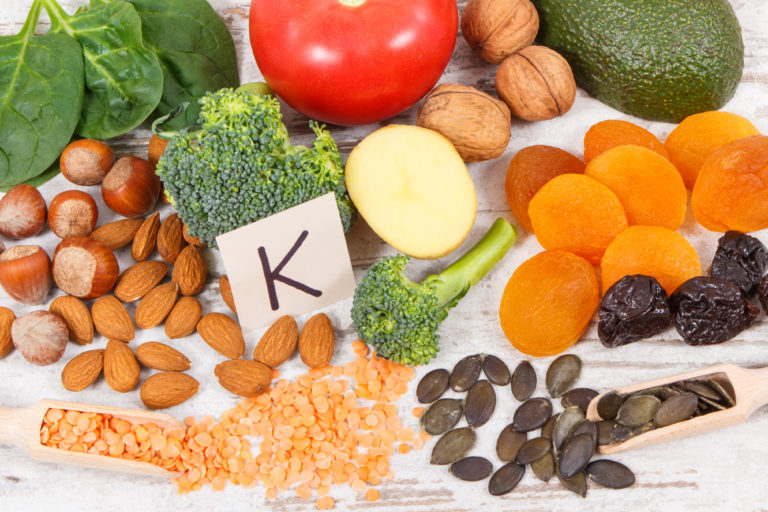 Carences et avantages de la vitamine K2