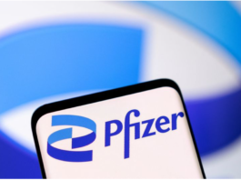 Pfizer poursuivi en justice pour avoir présenté de manière trompeuse l’efficacité de son vaccin